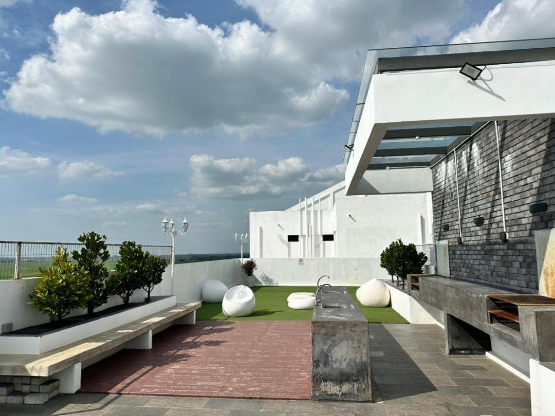 Imperio Profesional By Minihome Apartment